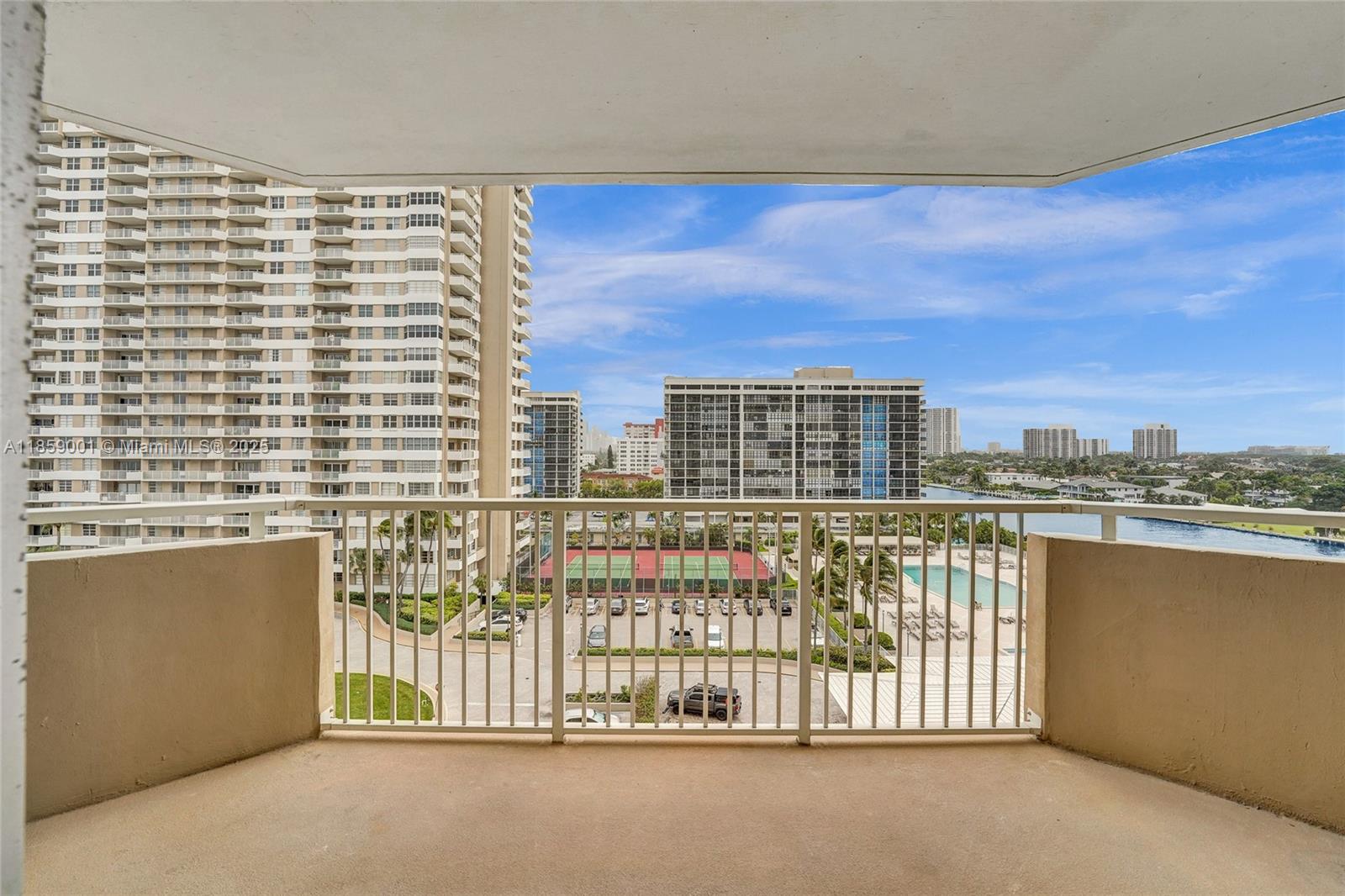 HEMISPHERES CONDO - Residential