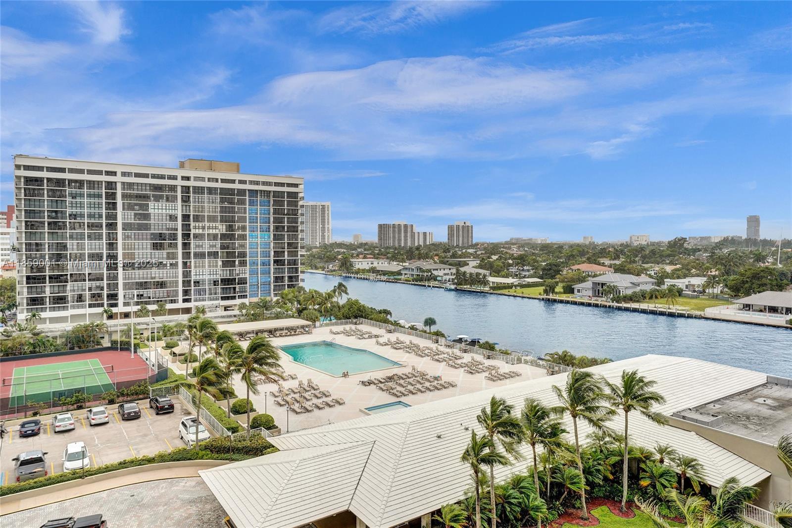 HEMISPHERES CONDO - Residential