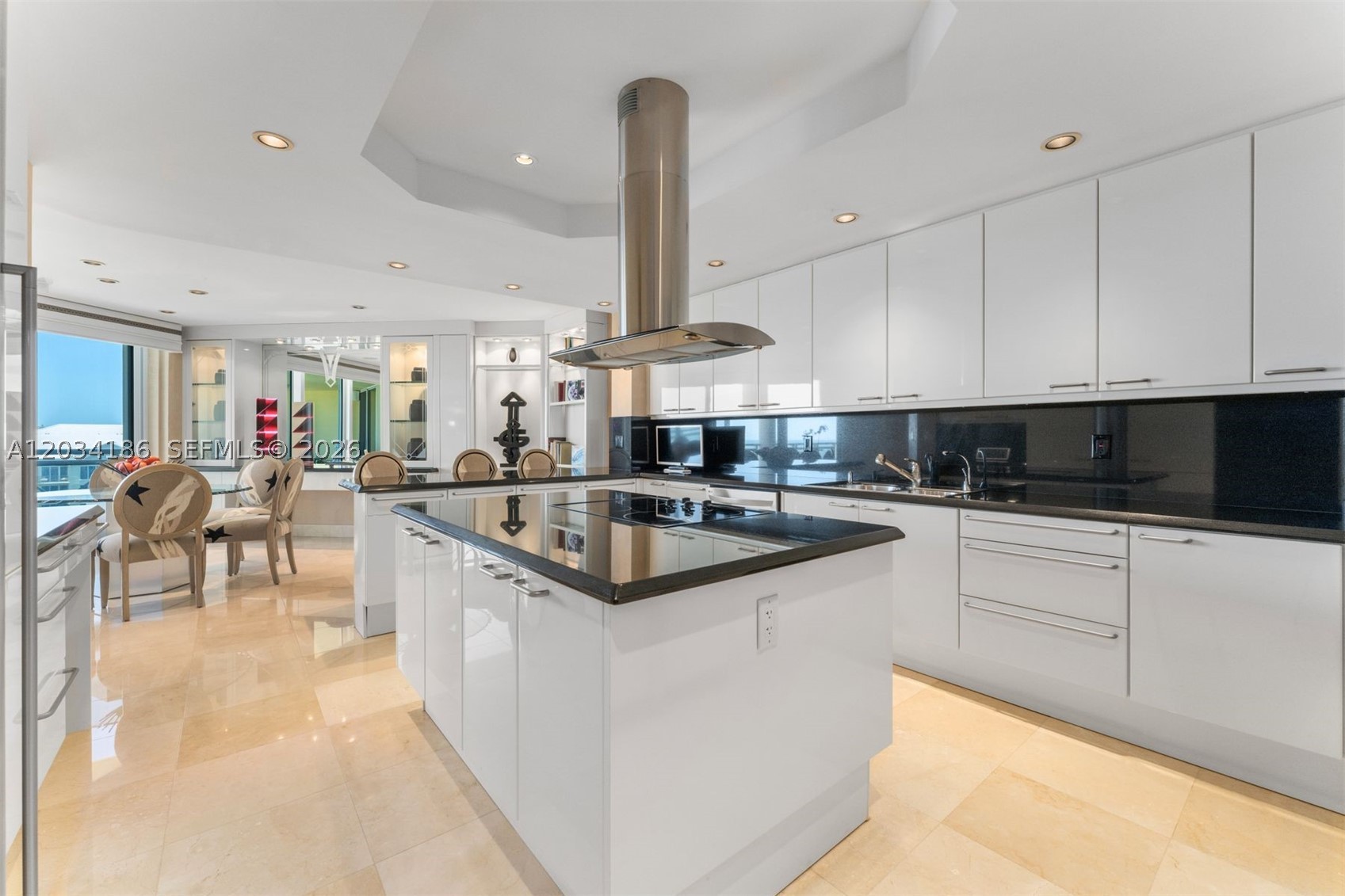 GRAND BAY TOWER CONDO - Residential