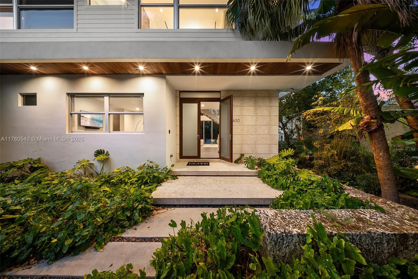 BAY HOMES SUB DB 338-23 - Residential