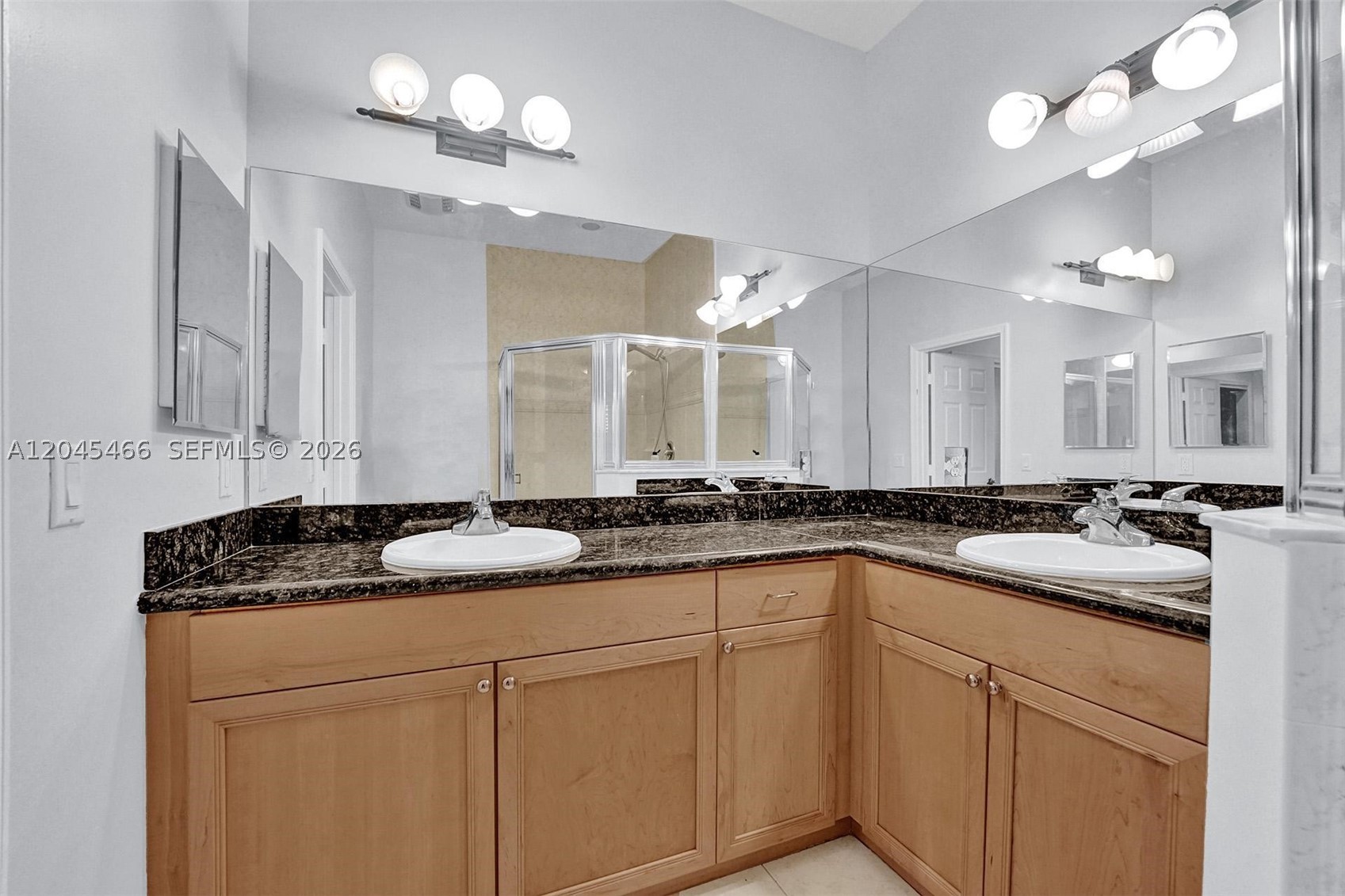 PINEAPPLE VILLAGE 1 - Residential Lease