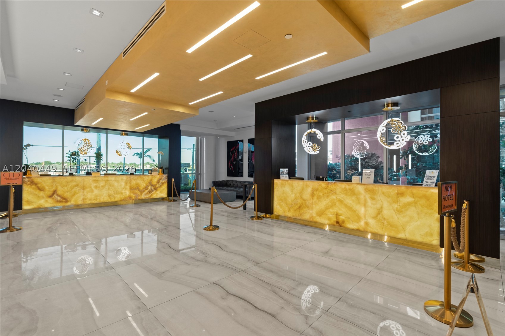 COSTA HOLLYWOOD CONDO - Residential