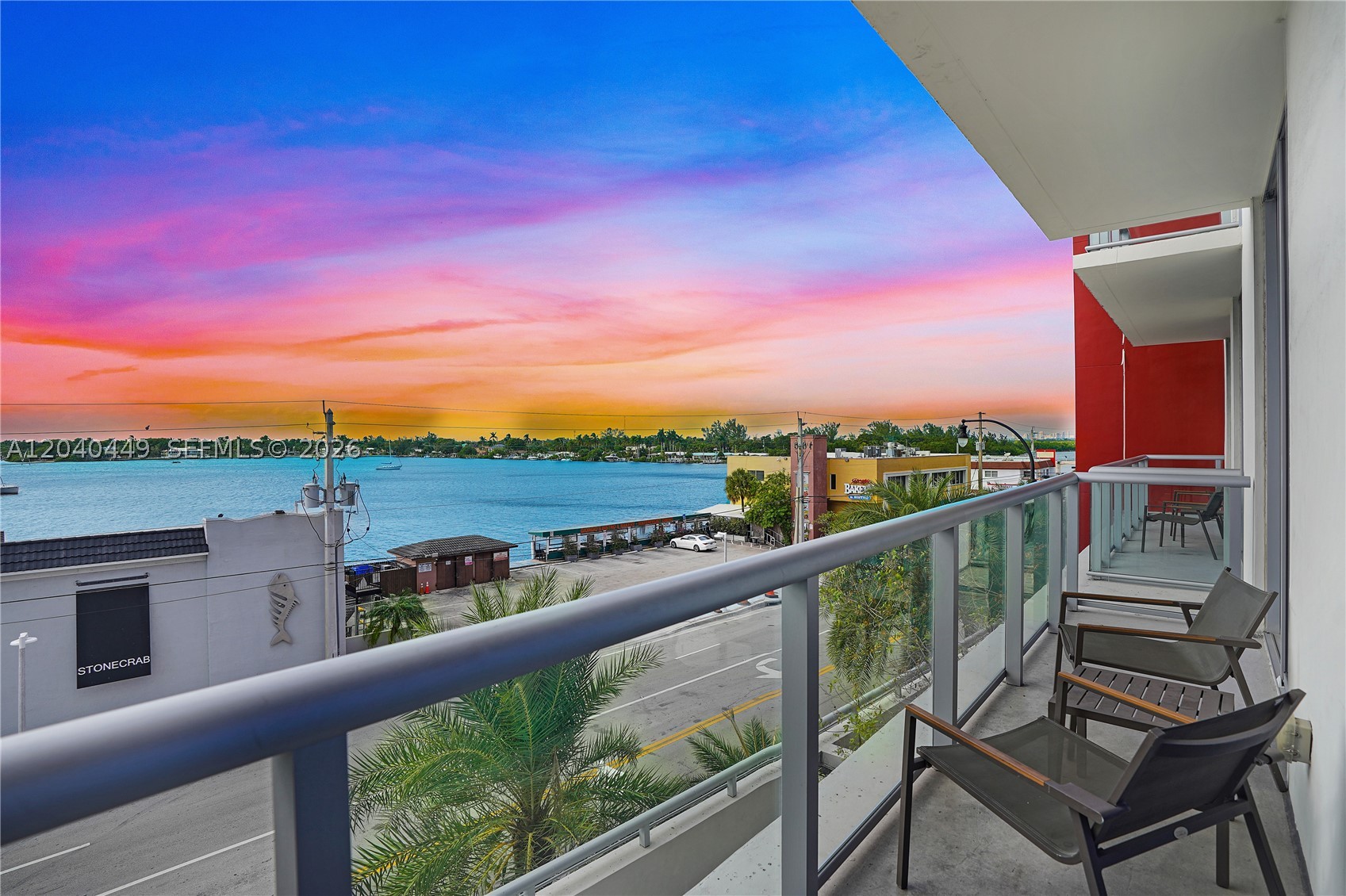 COSTA HOLLYWOOD CONDO - Residential