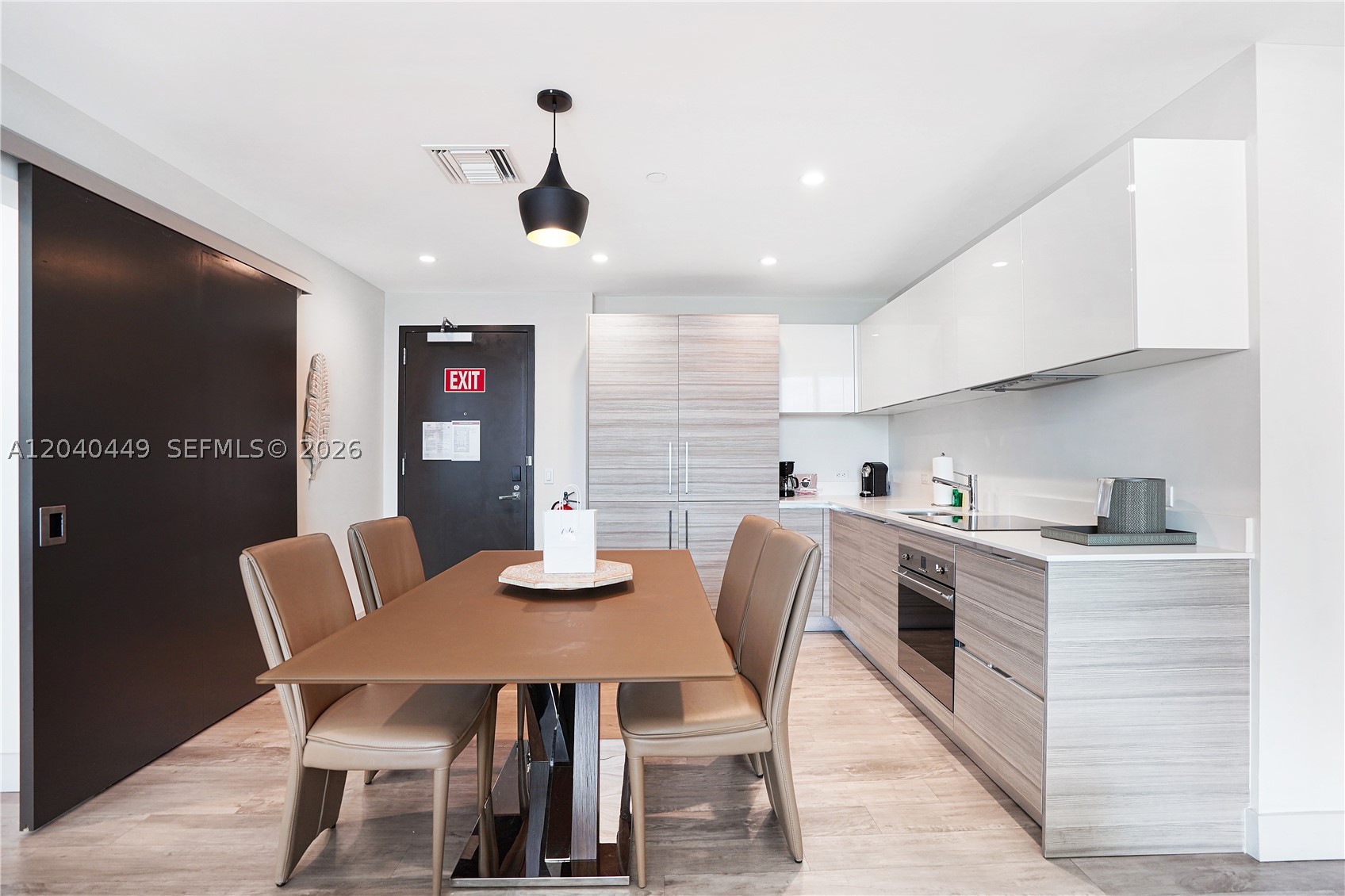 COSTA HOLLYWOOD CONDO - Residential