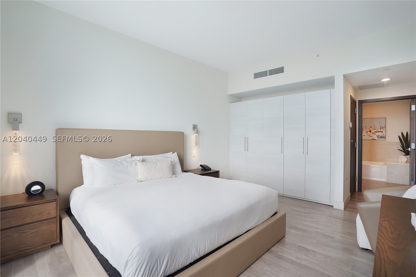 COSTA HOLLYWOOD CONDO - Residential