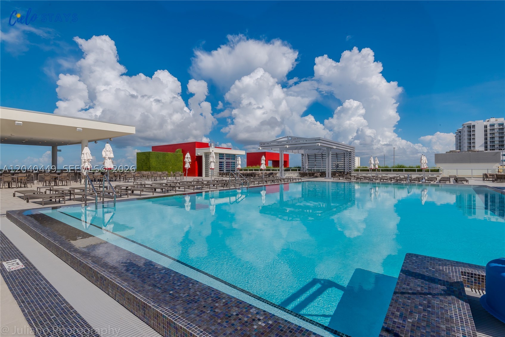 COSTA HOLLYWOOD CONDO - Residential