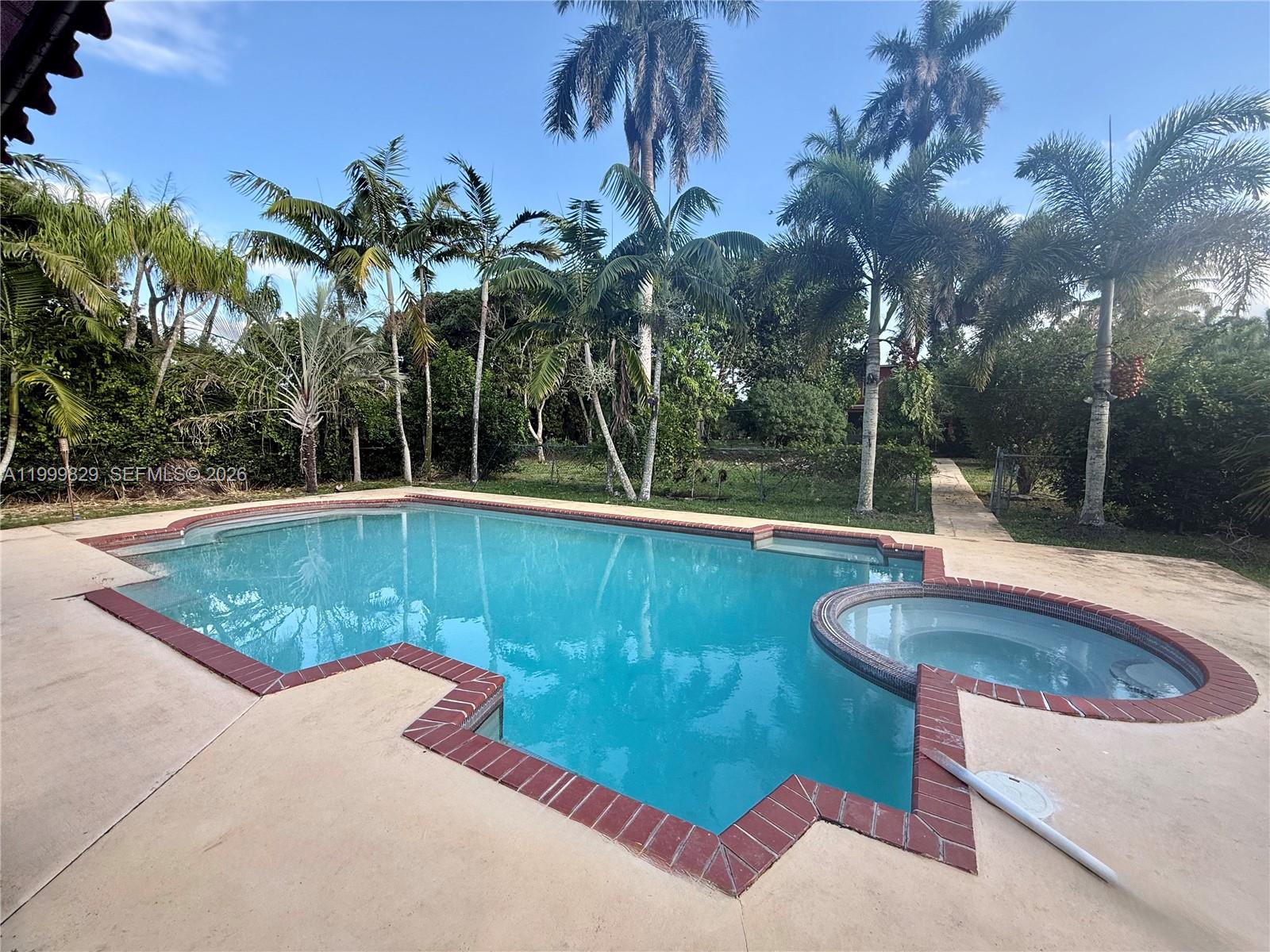 REDLAND - Residential