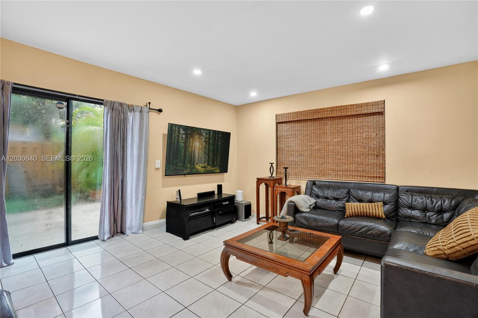 CAMELOT TWO CONDO - Residential