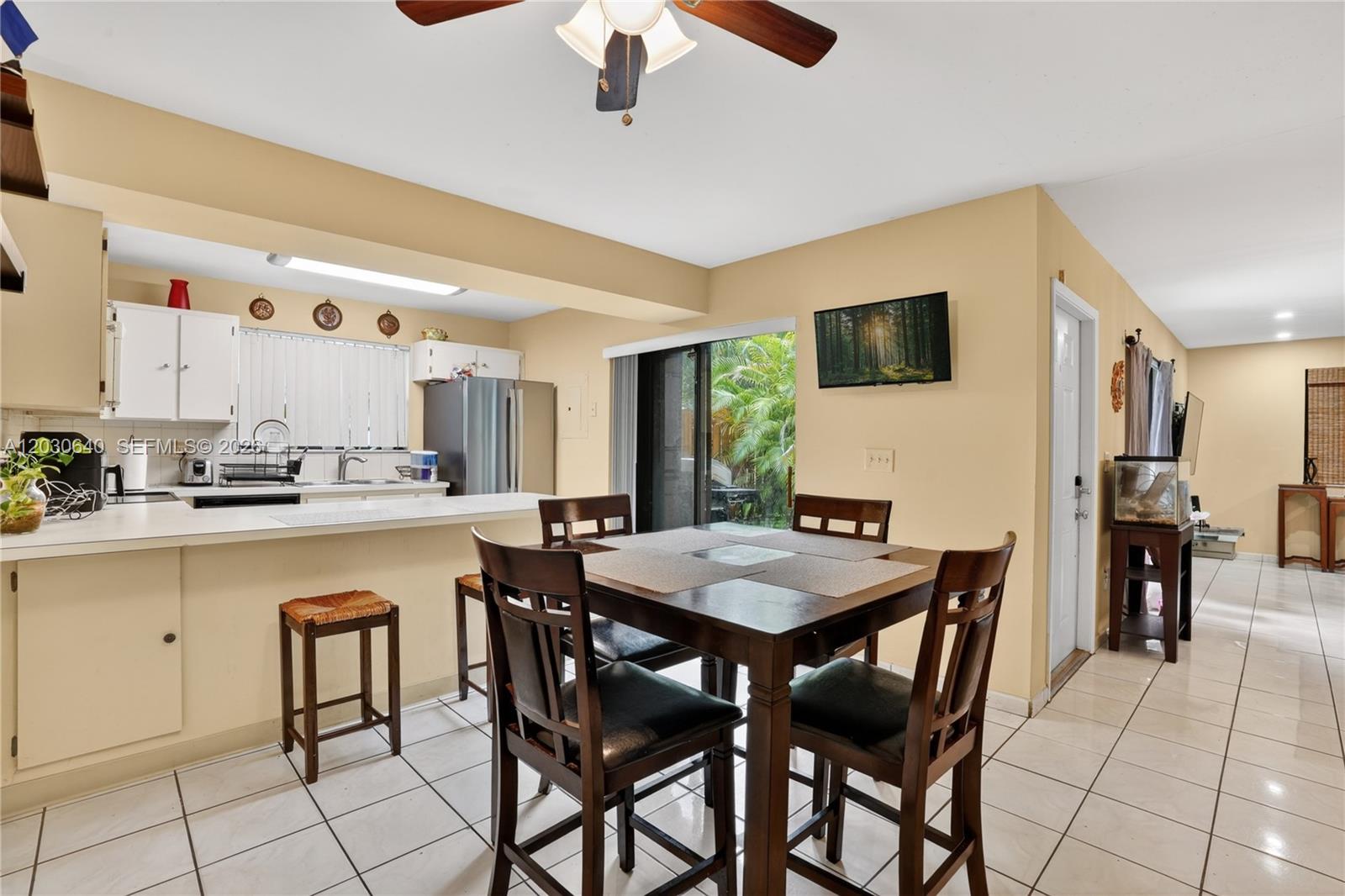 CAMELOT TWO CONDO - Residential