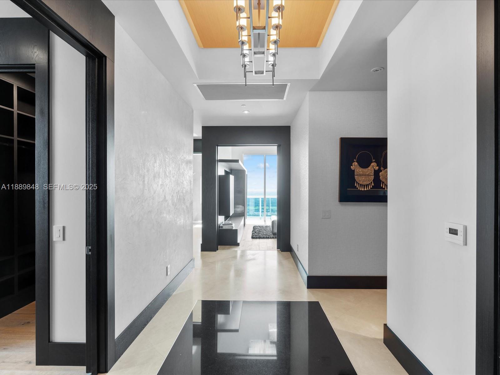 2711 HOLLYWOOD BEACH COND - Residential