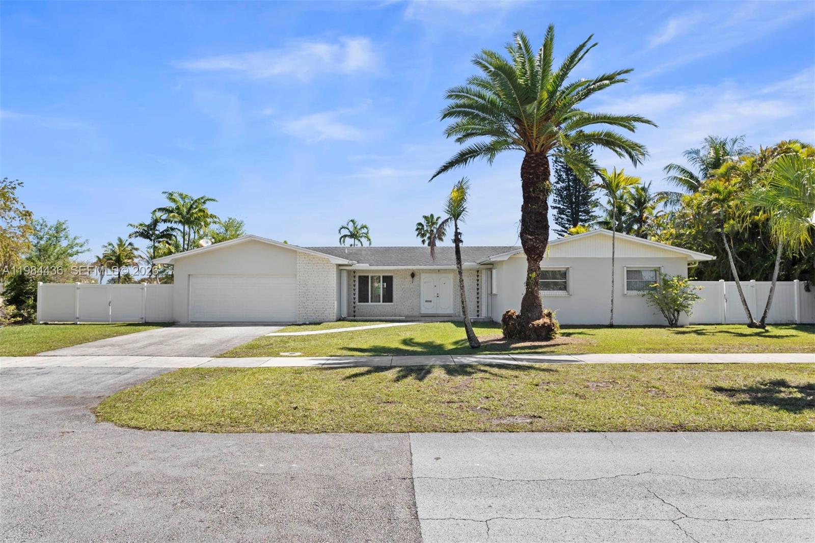 OAKLAND ACRES - Residential
