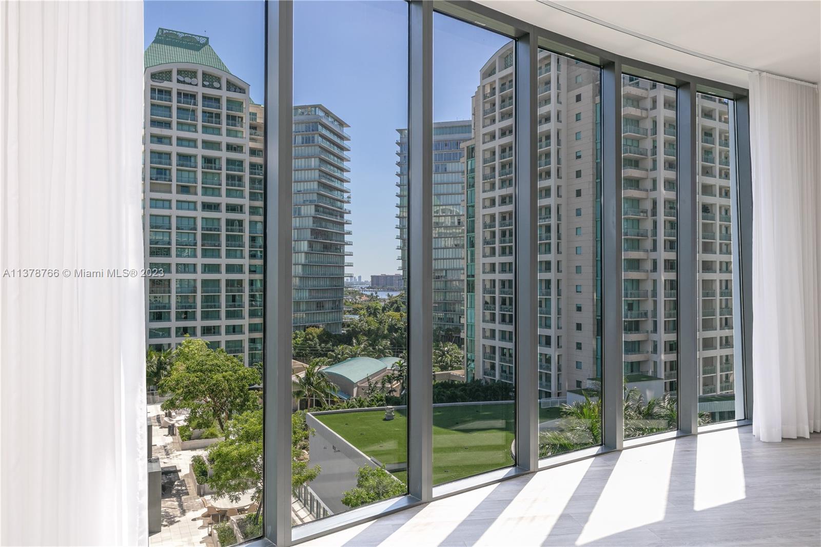 CLUB RESIDENCES AT PARK G - Residential