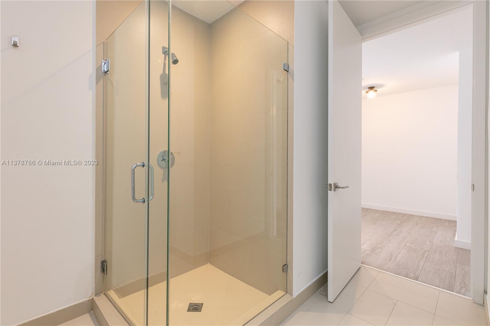 CLUB RESIDENCES AT PARK G - Residential