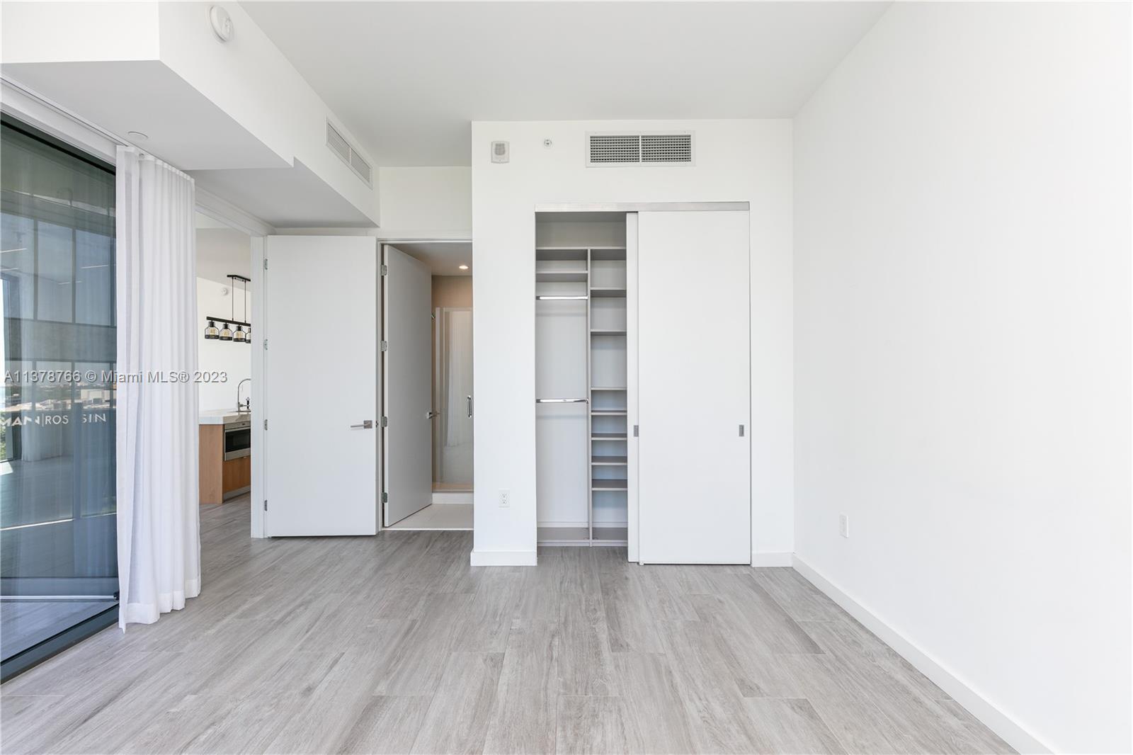 CLUB RESIDENCES AT PARK G - Residential
