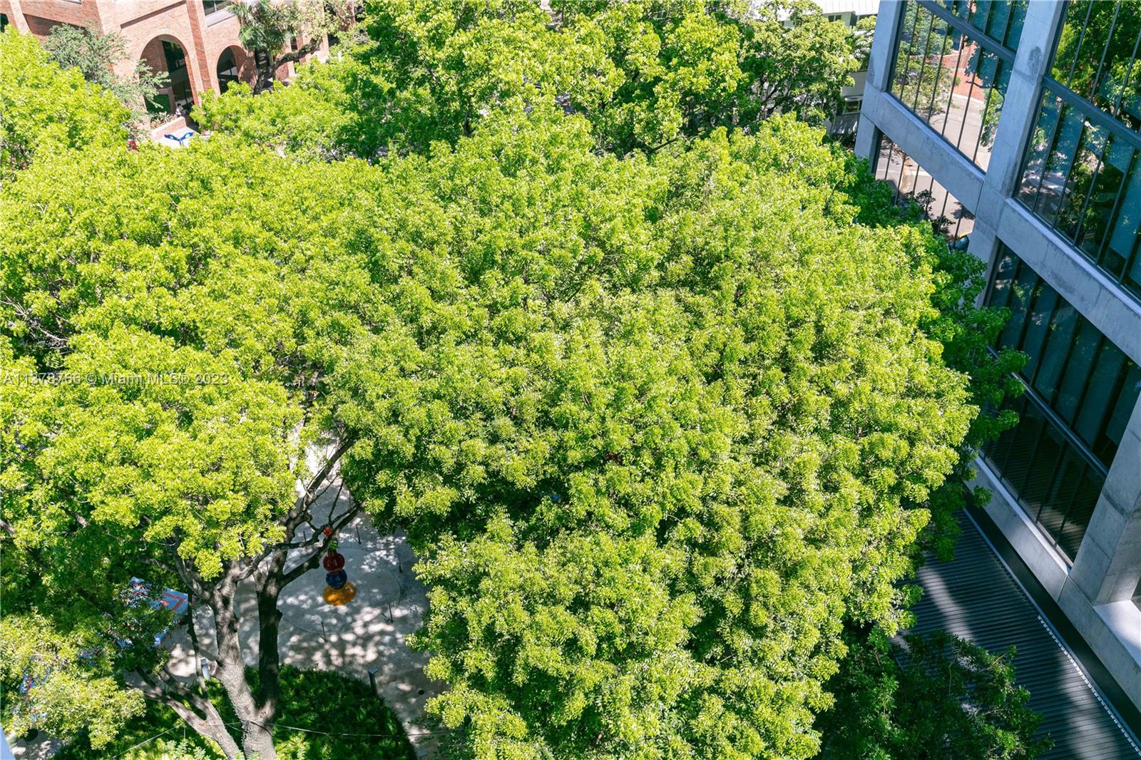 CLUB RESIDENCES AT PARK G - Residential