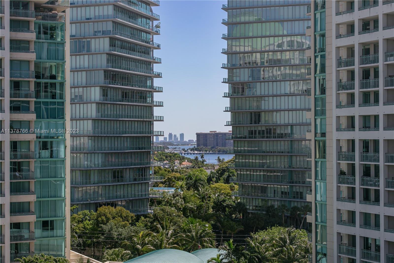 CLUB RESIDENCES AT PARK G - Residential