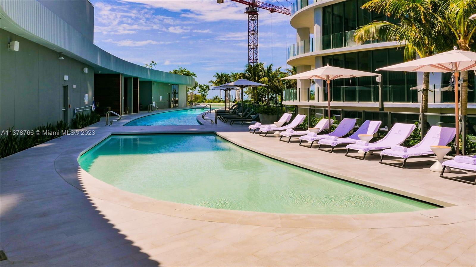 CLUB RESIDENCES AT PARK G - Residential