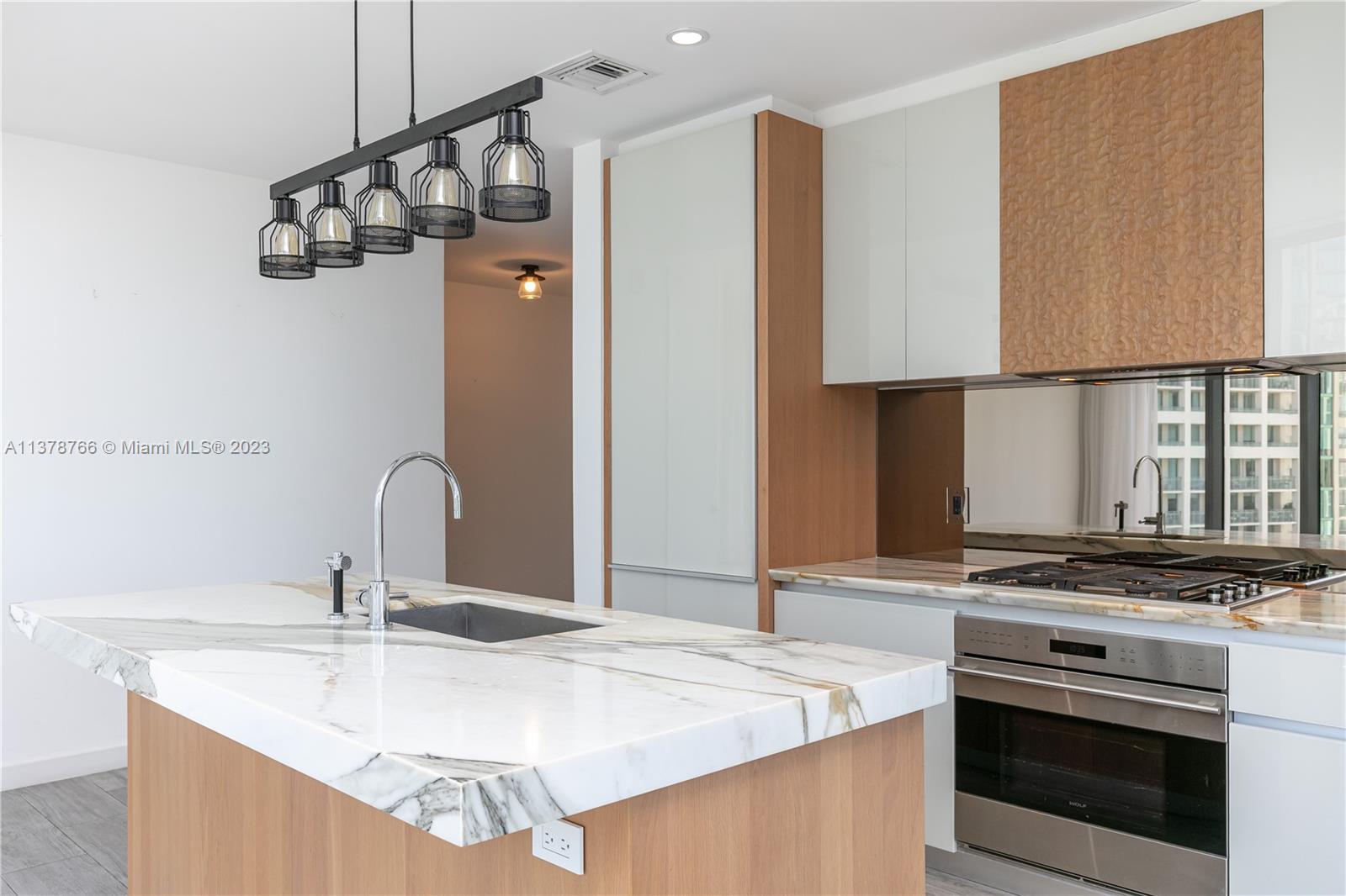 CLUB RESIDENCES AT PARK G - Residential
