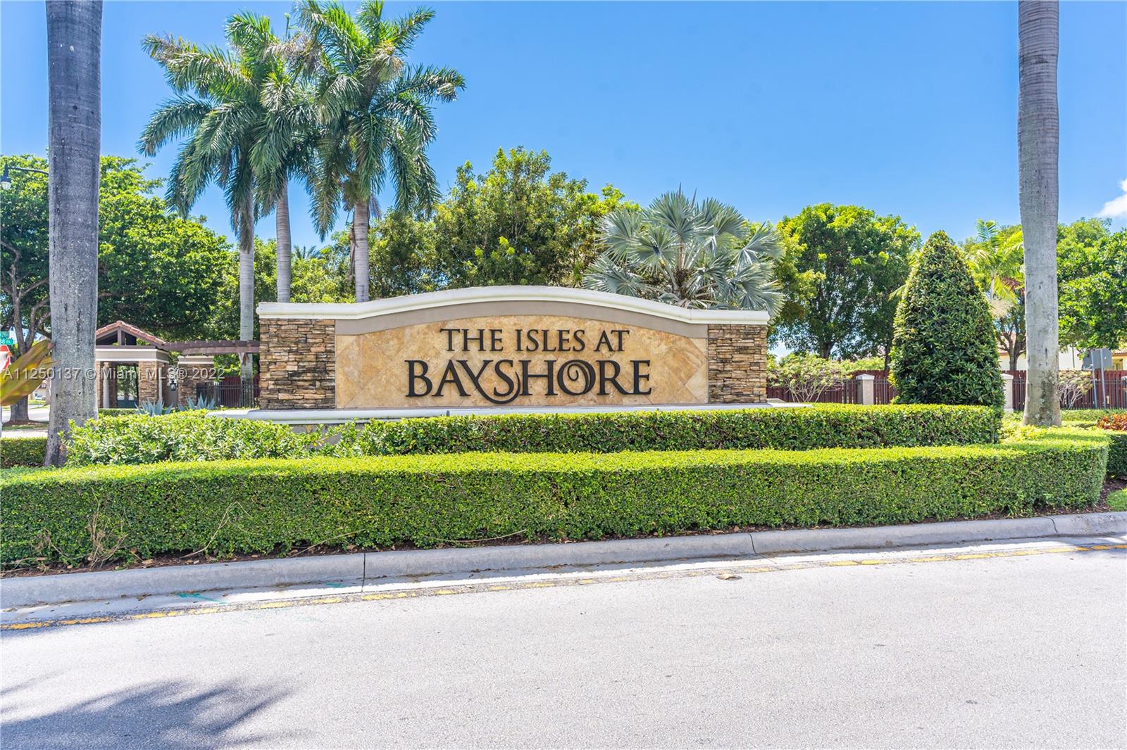 LAKES BY THE BAY GEE - Residential