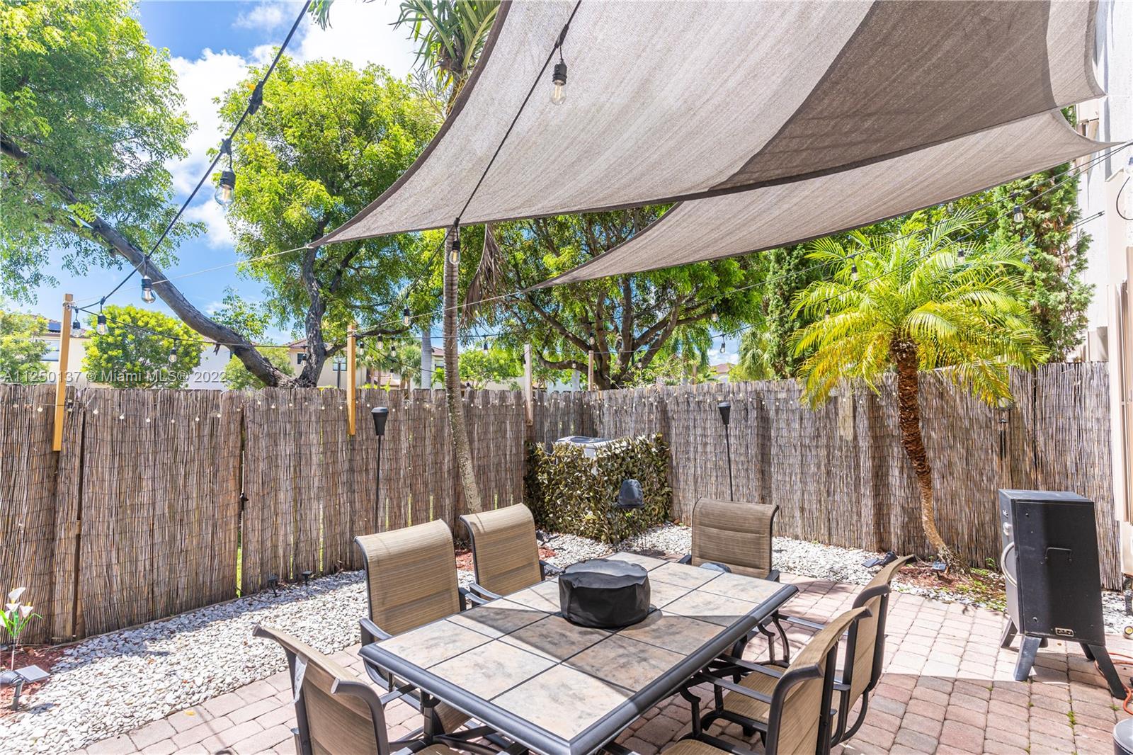 LAKES BY THE BAY GEE - Residential