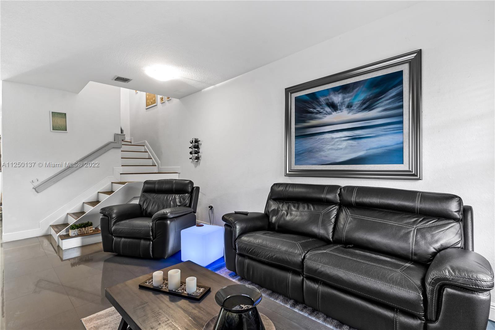 LAKES BY THE BAY GEE - Residential