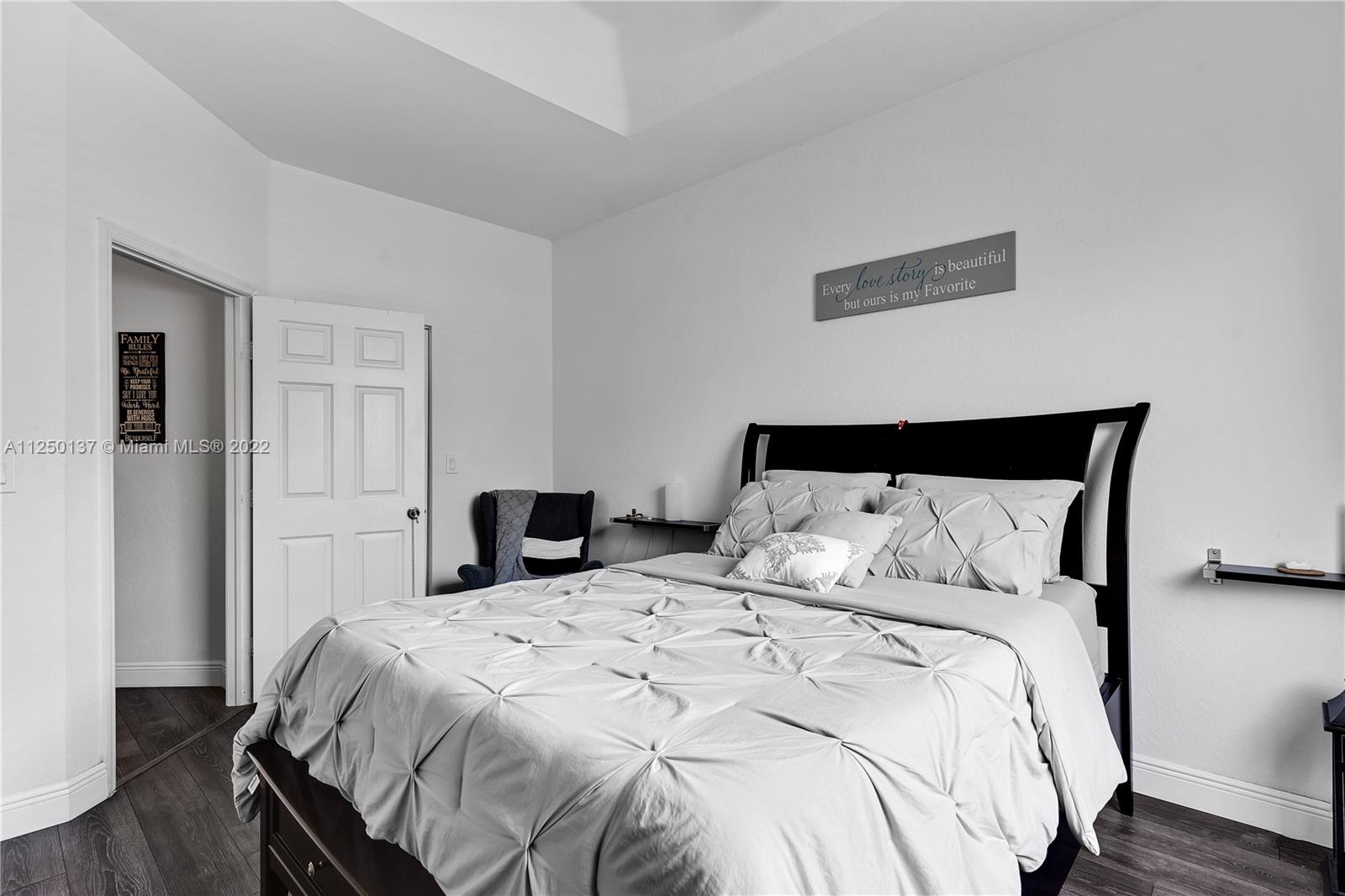 LAKES BY THE BAY GEE - Residential