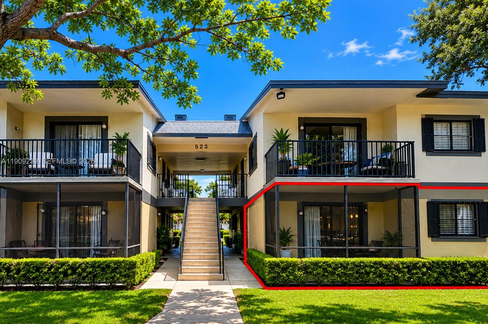 TIVOLI TRACE CONDO NO 9 - Residential