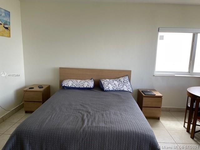 THE AVENTURA BEACH CLUB C - Residential