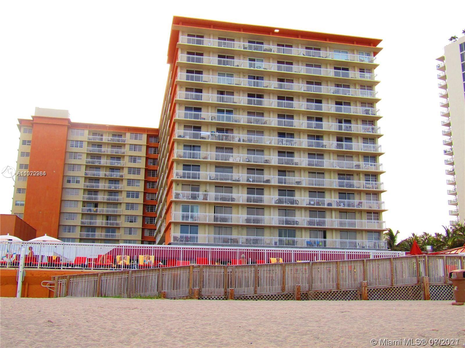 BEAUTIFUL CORNER OCEANFRONT STUDIO WITH GORGEOUS VIEWS OF THE PRESTIGIOUS SUNNY ISLES BEACH, FLORIDA'S RIVIERA. DIRECT OCEAN, AND INTRACOASTAL VIEWS, FULLY FURNISHED, AND KITCHEN APPLIANCES, HURRICANE IMPACT WINDOWS. MAINTENANCE INCLUDES CABLE, WI-FI, AC, ELECTRICITY, WATER, VALET, AND POOL SERVICE. ALL RESORT AMENITIES, POOL, GYM, TIKI BAR, RESTAURANTS, COFFEE SHOP, SPA, CONVENIENCE STORES. EXCELLENT OPPORTUNITY FOR LIVING AND/OR MAKE MONEY. SHORT OR LONG-TERM RENT AVAILABLE, UNIT IS NOT IN HOTEL PROGRAM.