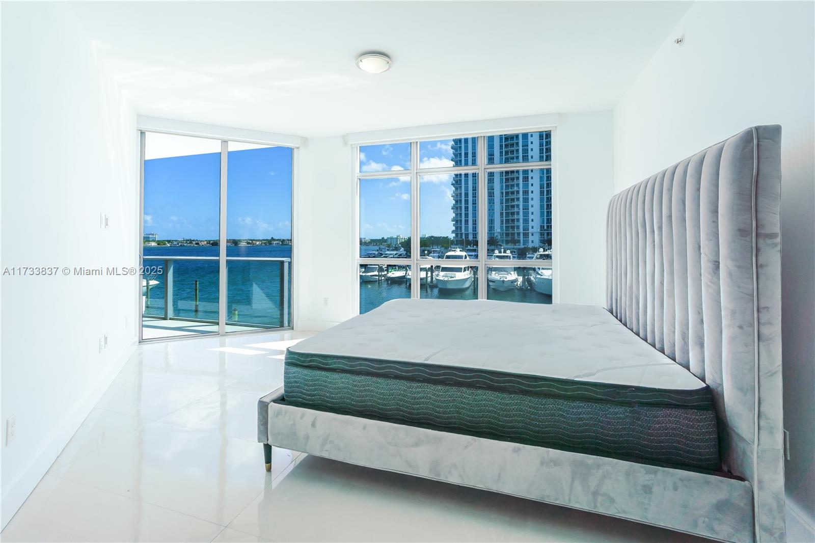 MARINA PALMS RESIDENCES N - Residential