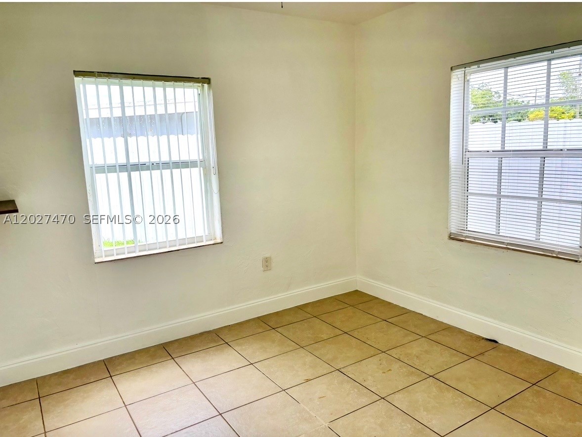 RICHMOND HEIGHTS - Residential Lease
