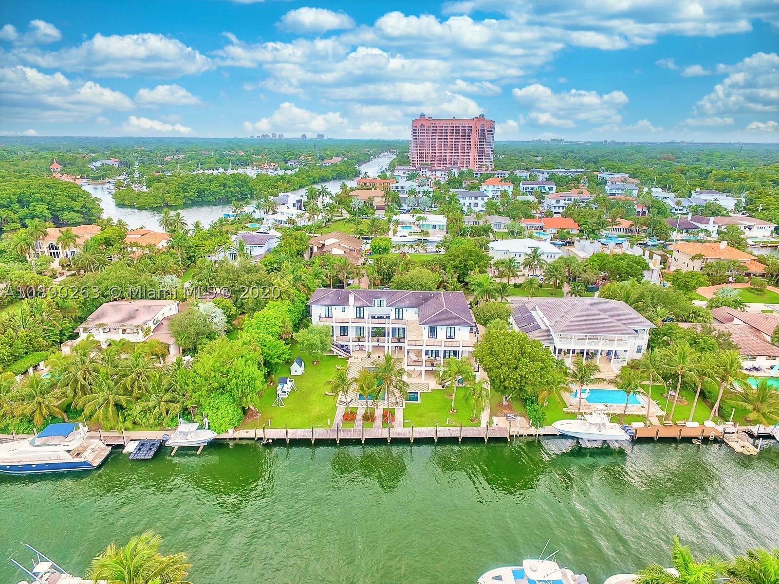 SUNRISE HARBOUR REV PL - Residential