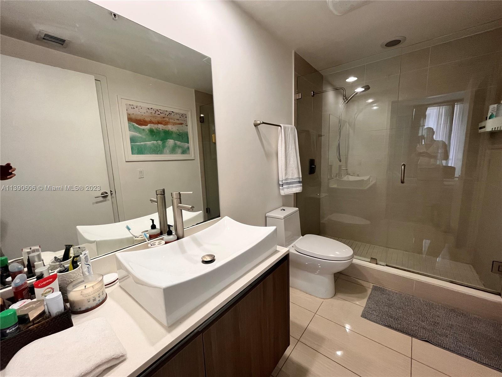 CASSA BRICKELL CONDO - Residential
