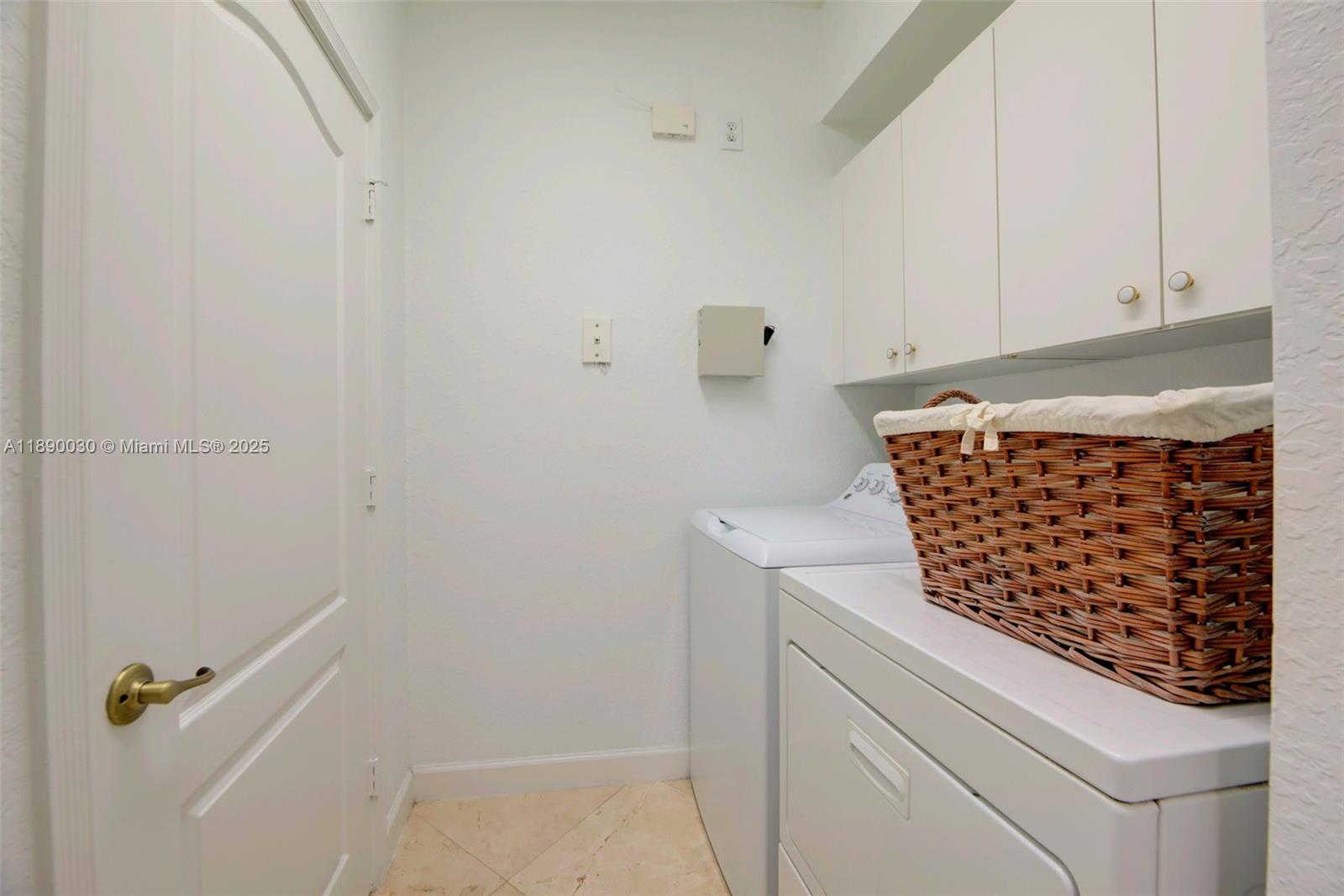 CAPTIVA CONDO F - Residential