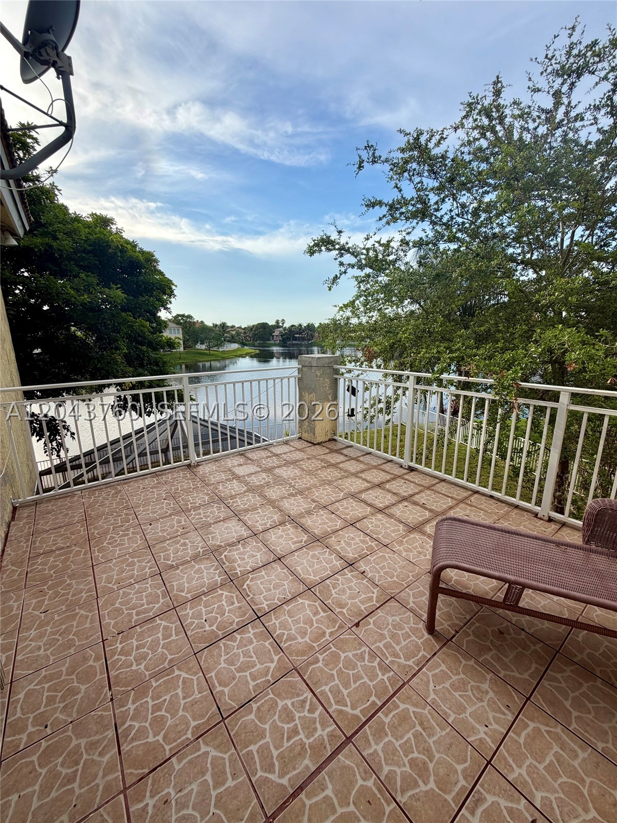 POD 9 AT MONARCH LAKES - Residential