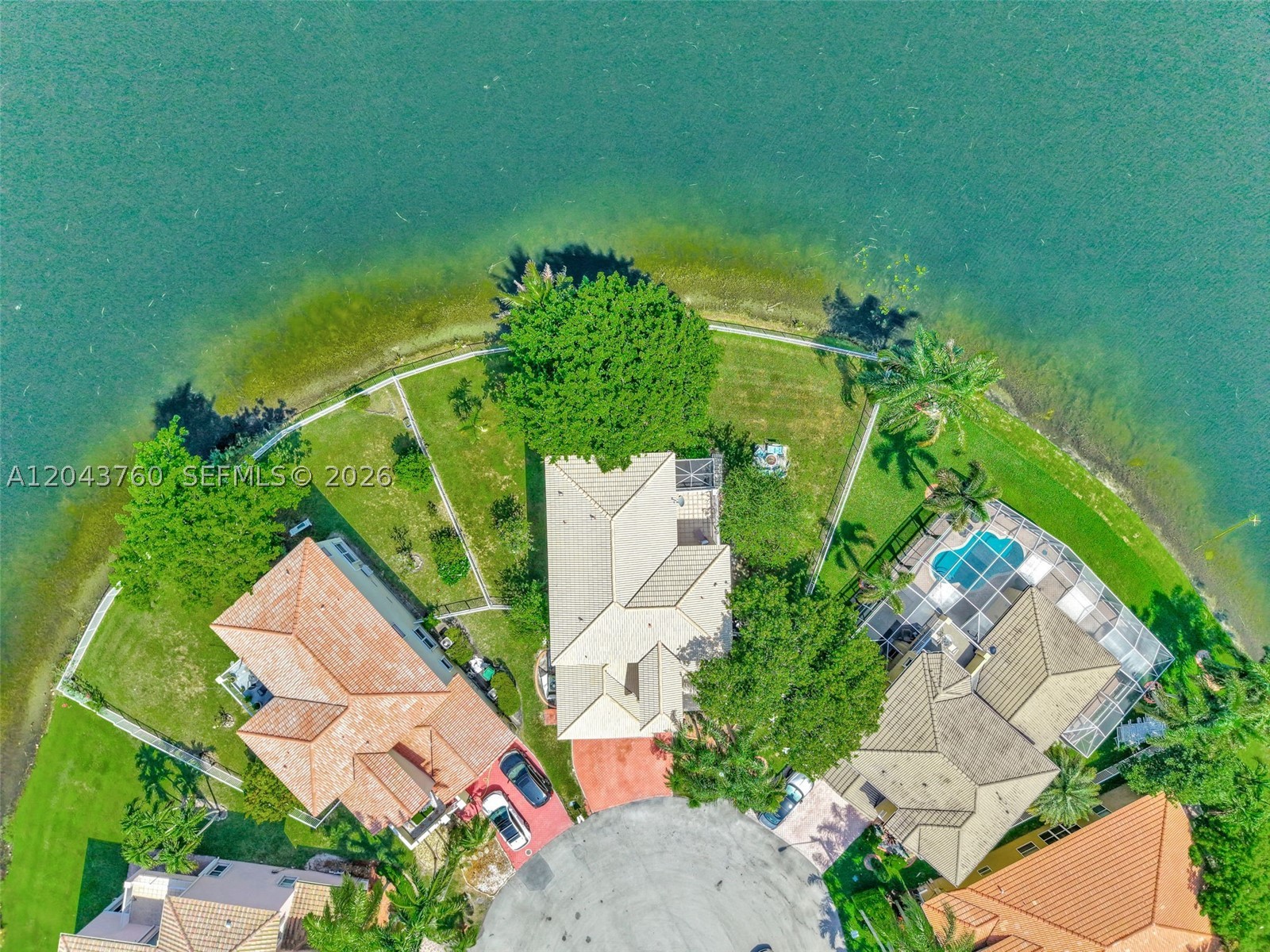POD 9 AT MONARCH LAKES - Residential