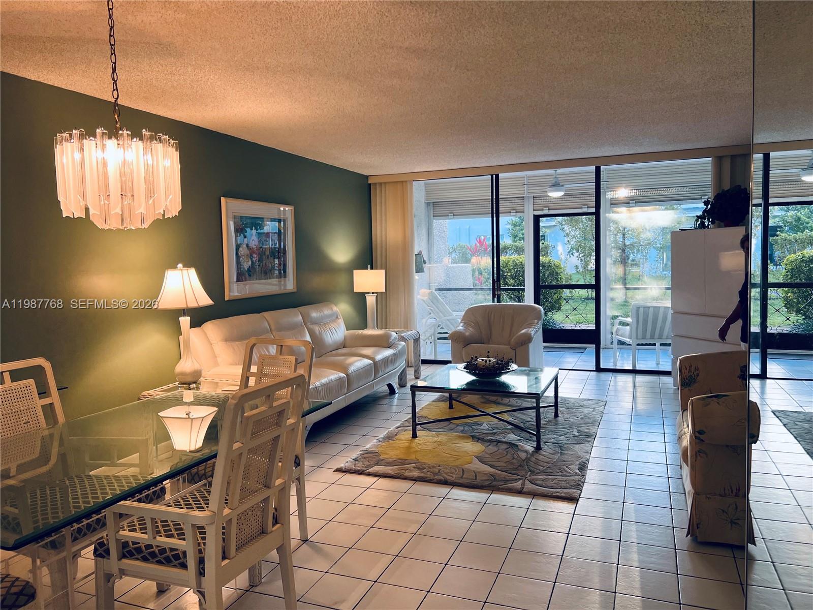 FOUNTAINS OF PALM BEACH C - Residential
