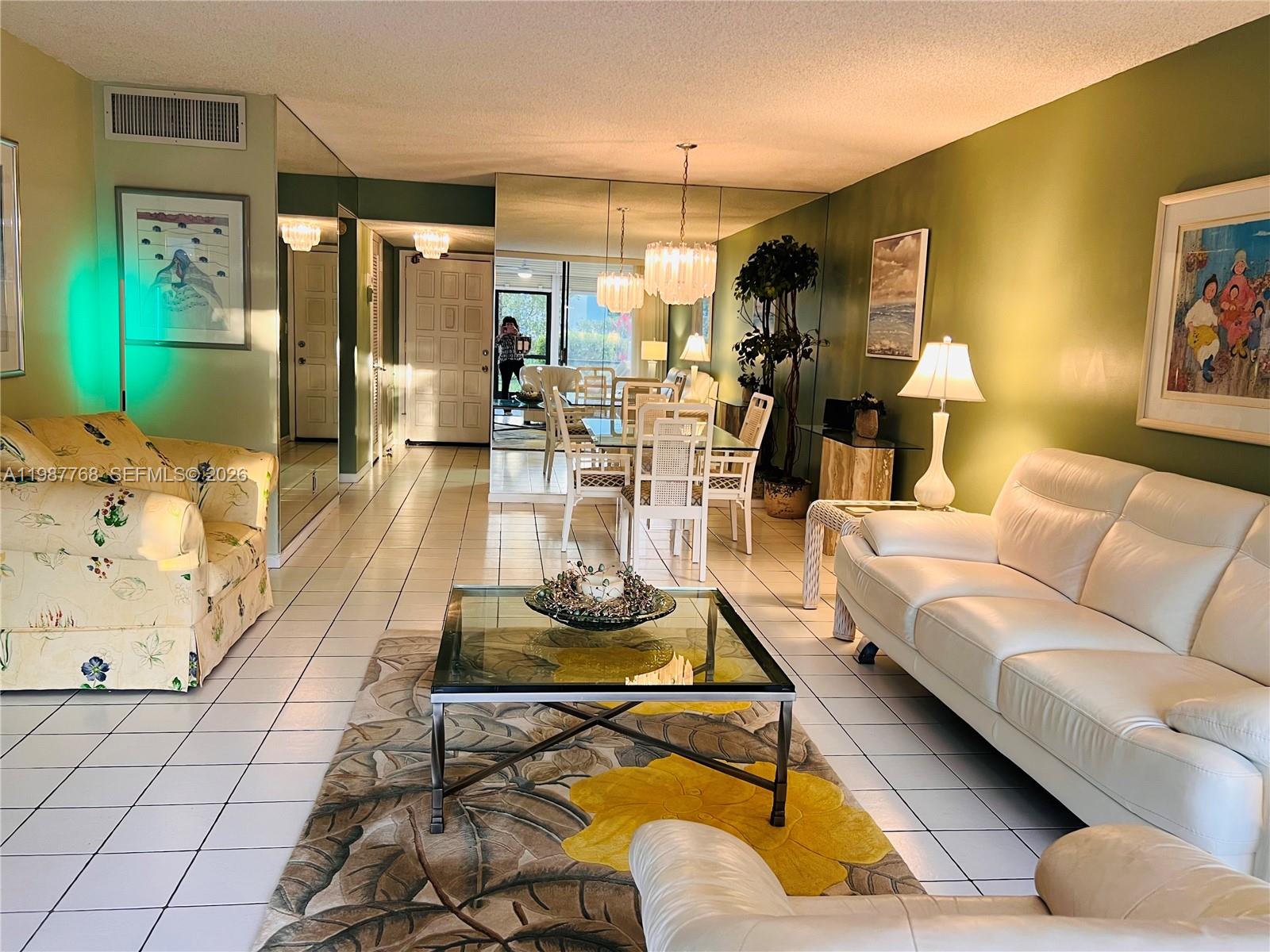 FOUNTAINS OF PALM BEACH C - Residential