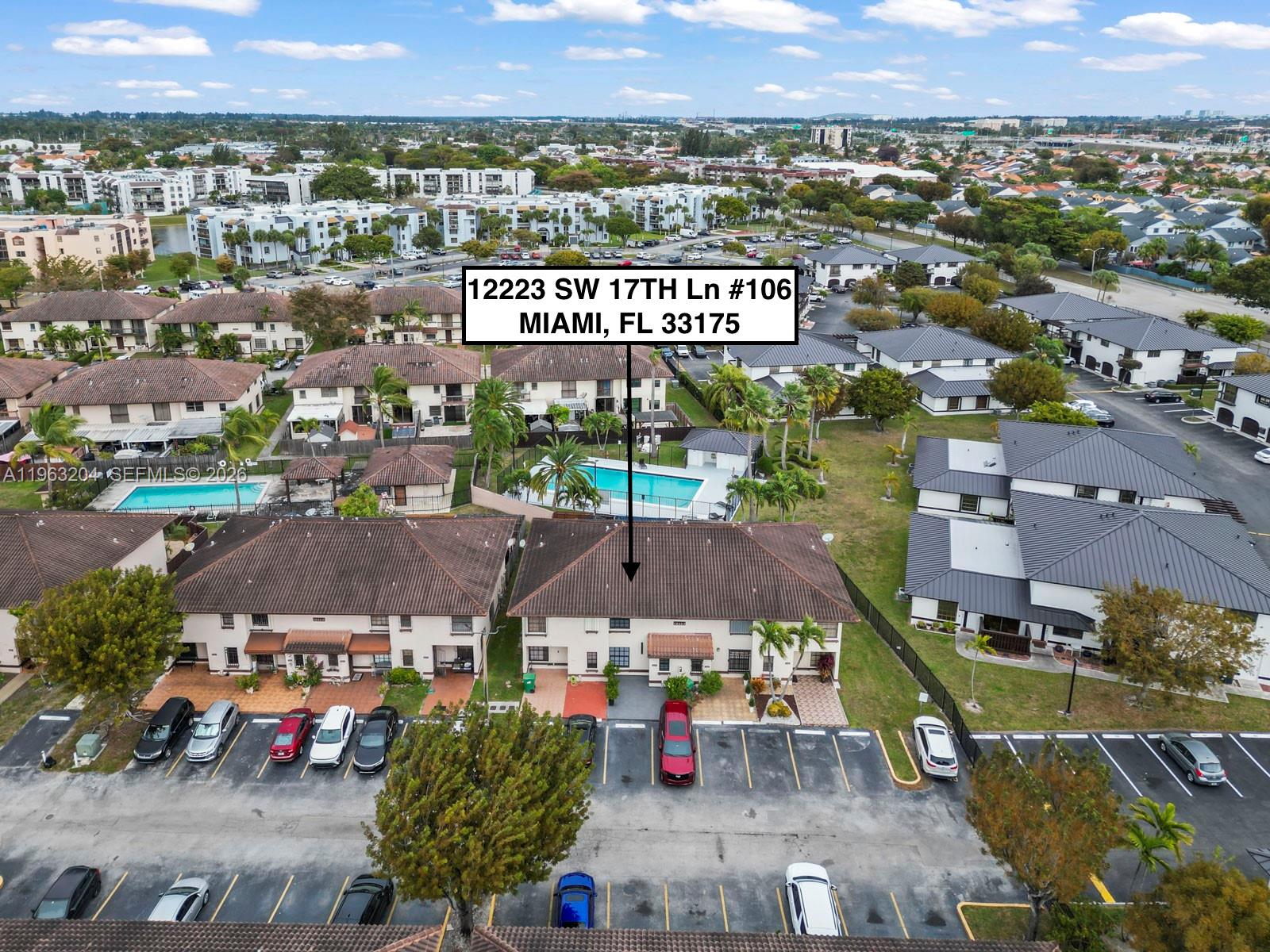NEW PASEOS CASTELLANOS CO - Residential