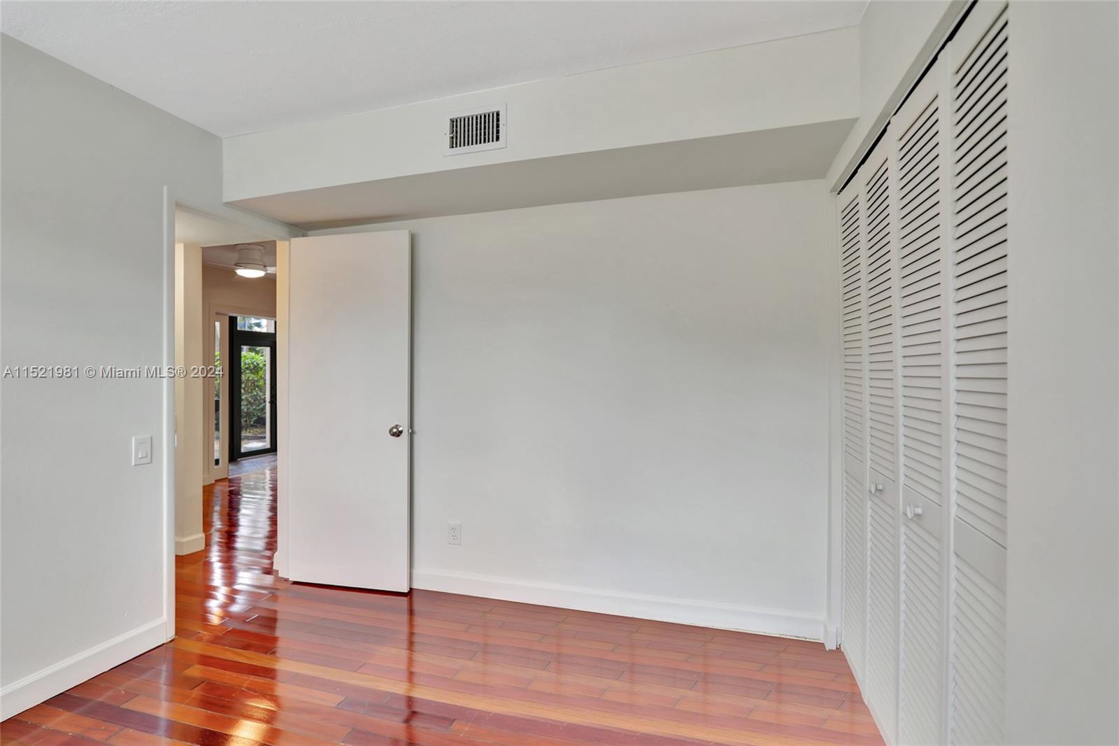 EMBARCADERO CONDO - Residential