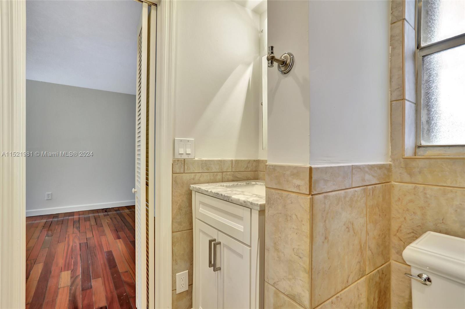 EMBARCADERO CONDO - Residential