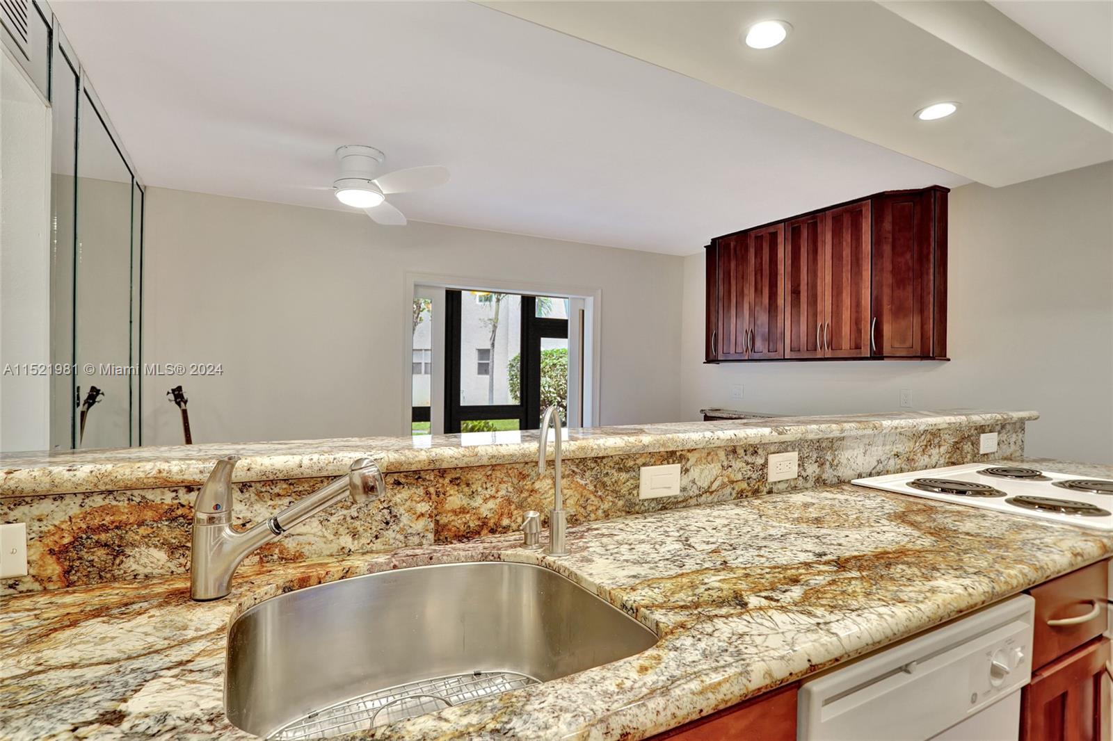 EMBARCADERO CONDO - Residential