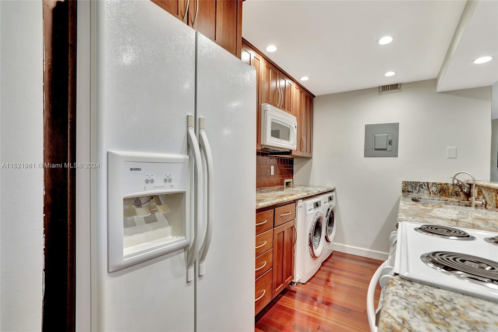 EMBARCADERO CONDO - Residential