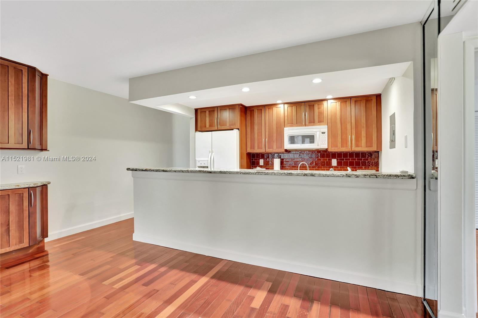 EMBARCADERO CONDO - Residential