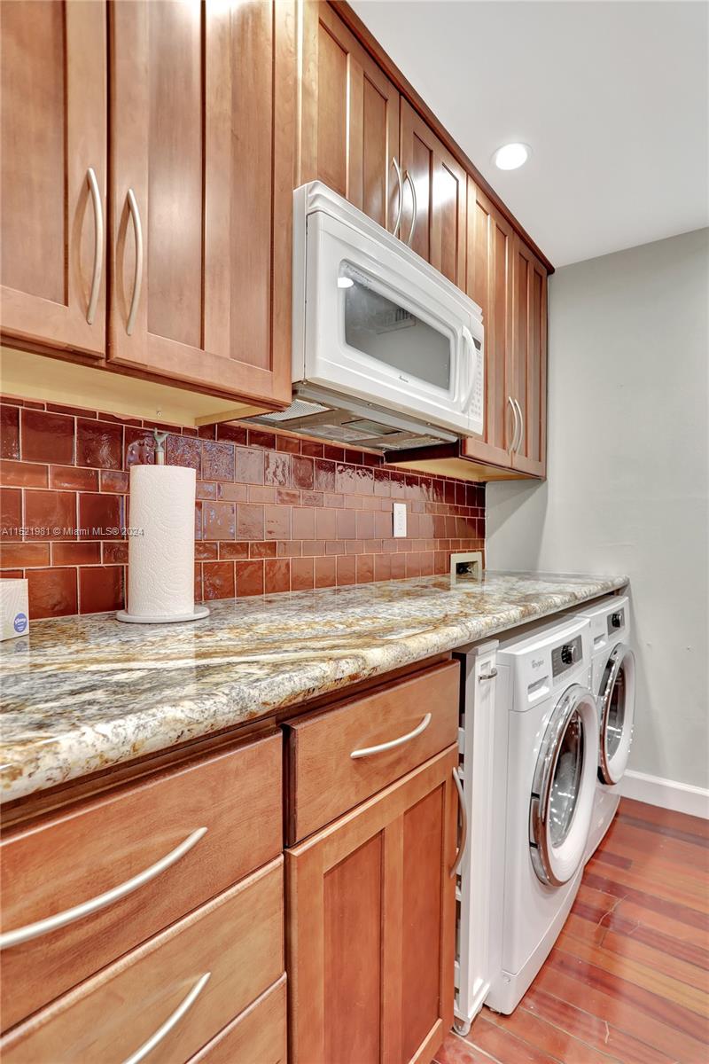 EMBARCADERO CONDO - Residential