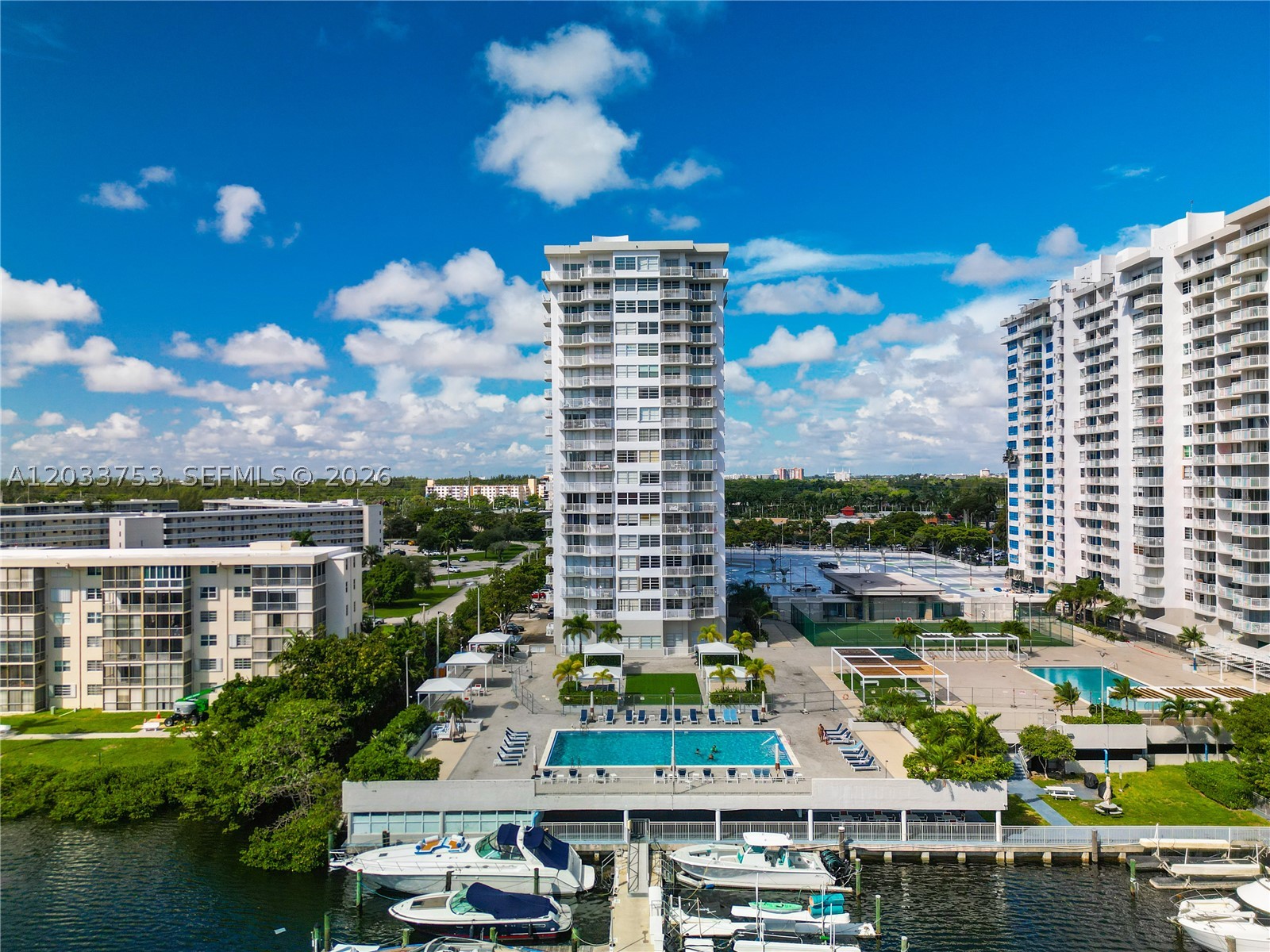 DEL PRADO MARINA - Residential