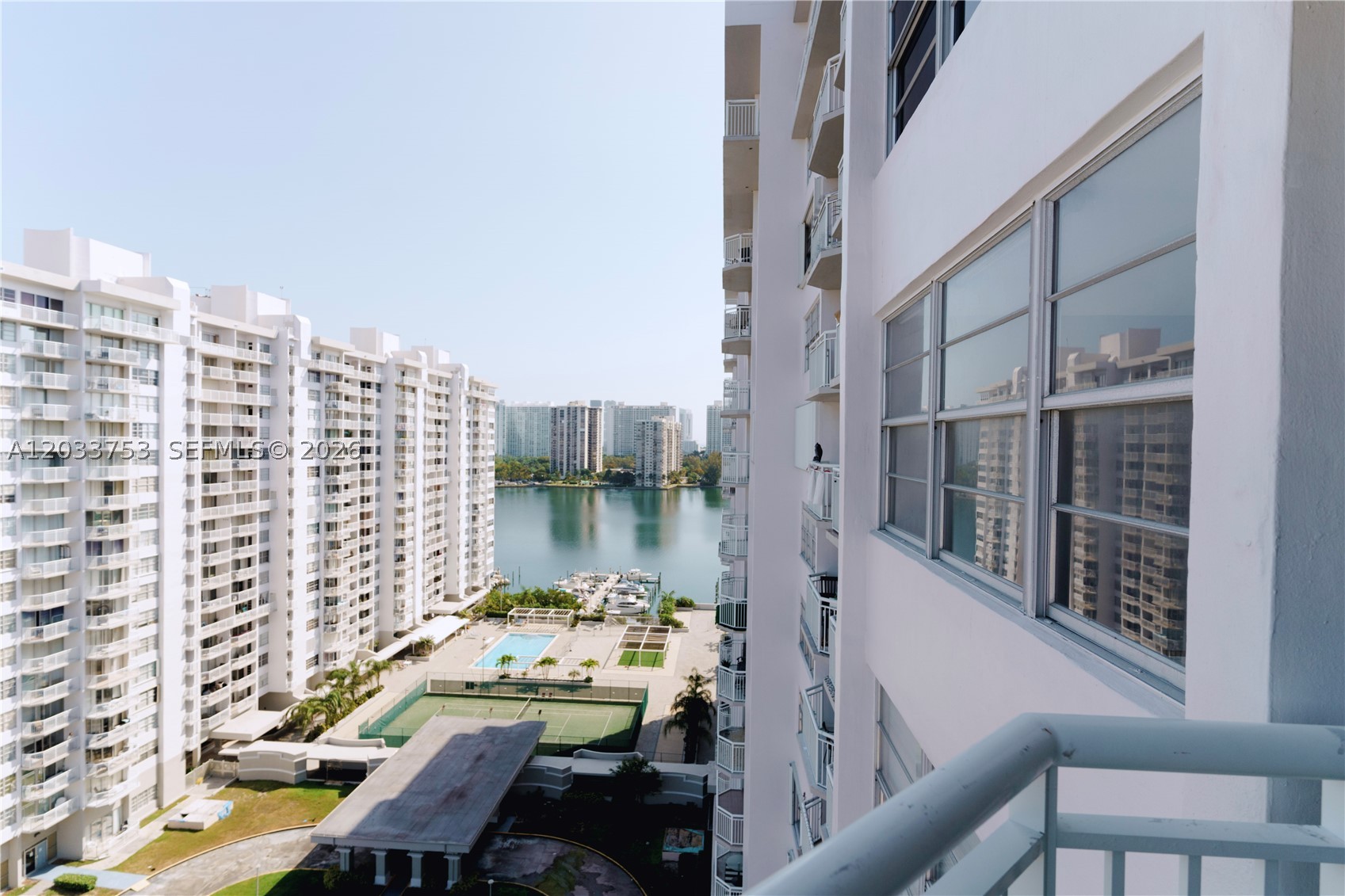 DEL PRADO MARINA - Residential