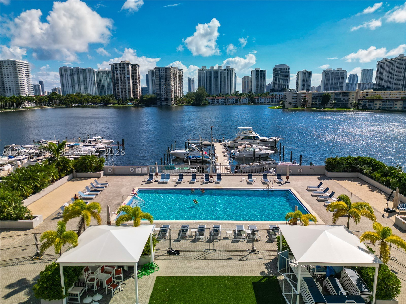 DEL PRADO MARINA - Residential