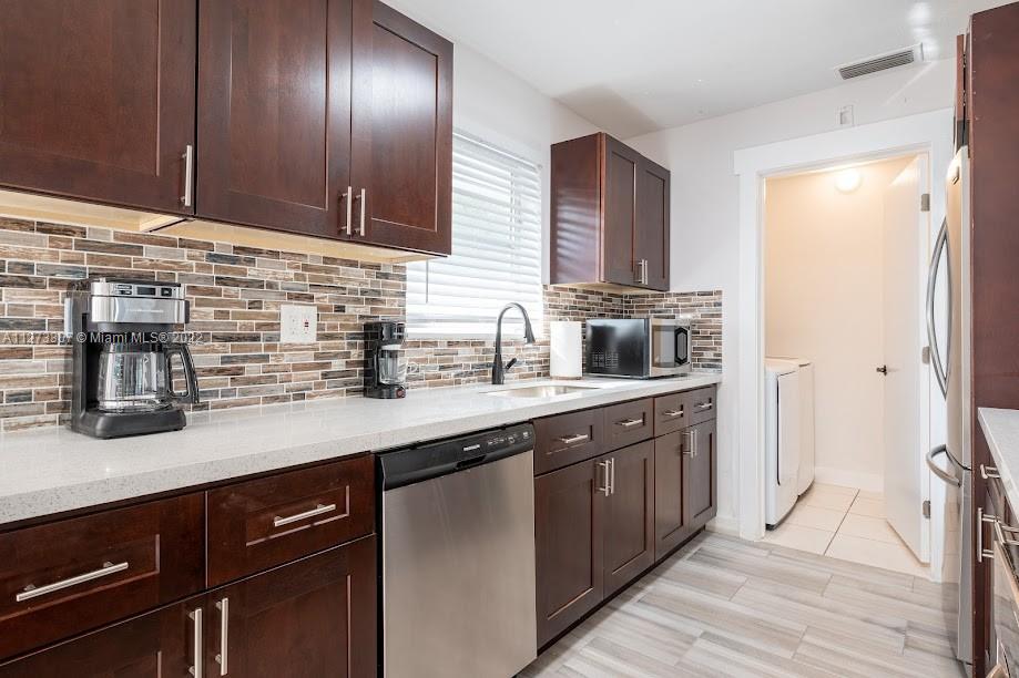 CARRIGAN VILLA - Residential Lease