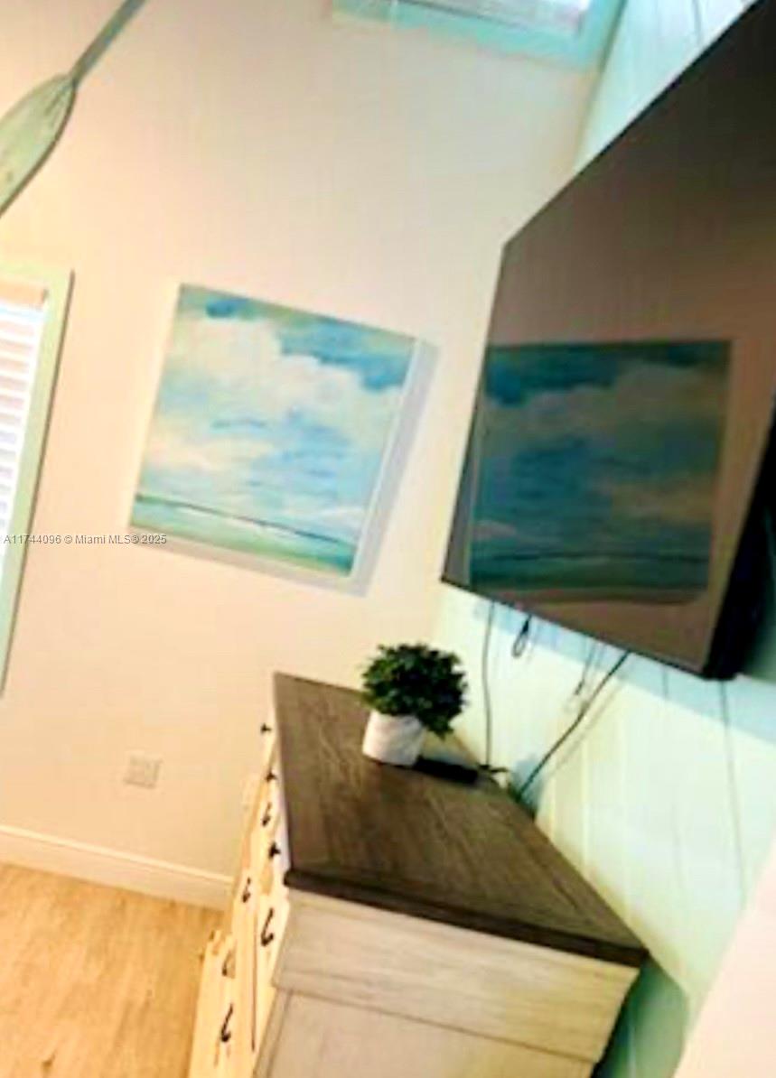 PAMELA VILLA - Residential Lease